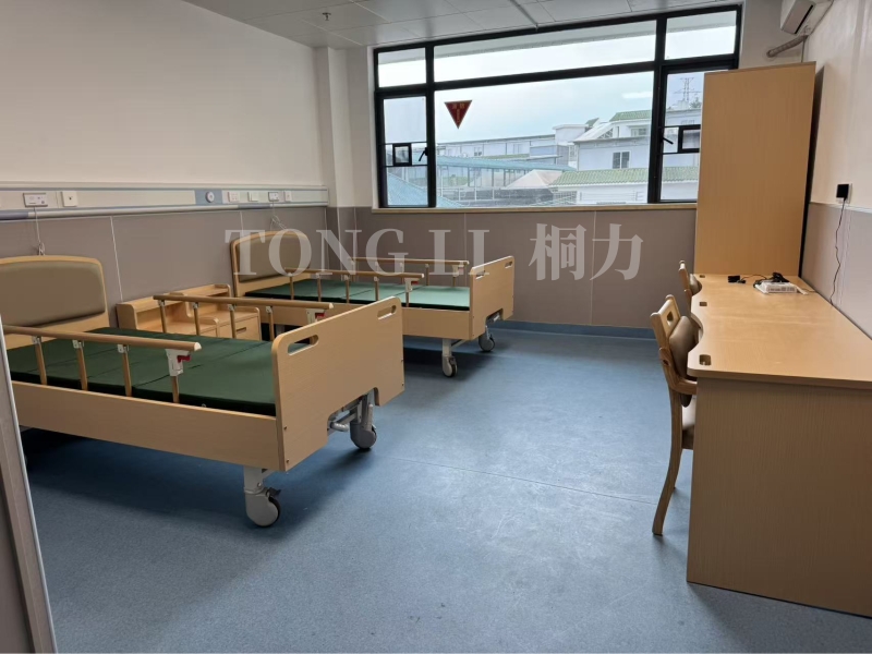 双人间.jpg////